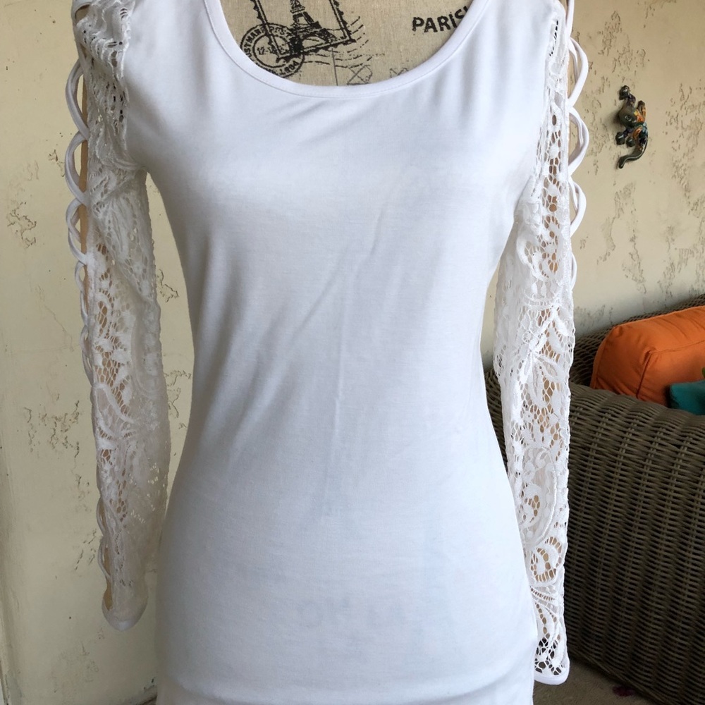 Lace crisscross sleeve top